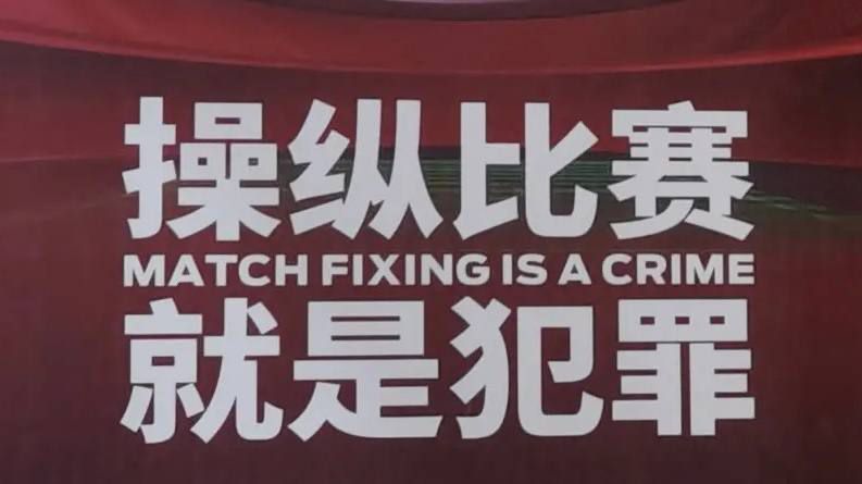 托迪博与尼斯的合同持续到2027年6月30日，当前身价3500万欧，本赛季14场1助攻，出场时间1229分钟。